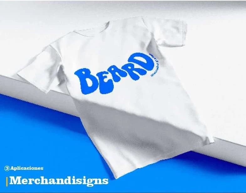 Mockup de camiseta blanca con el logo Beard